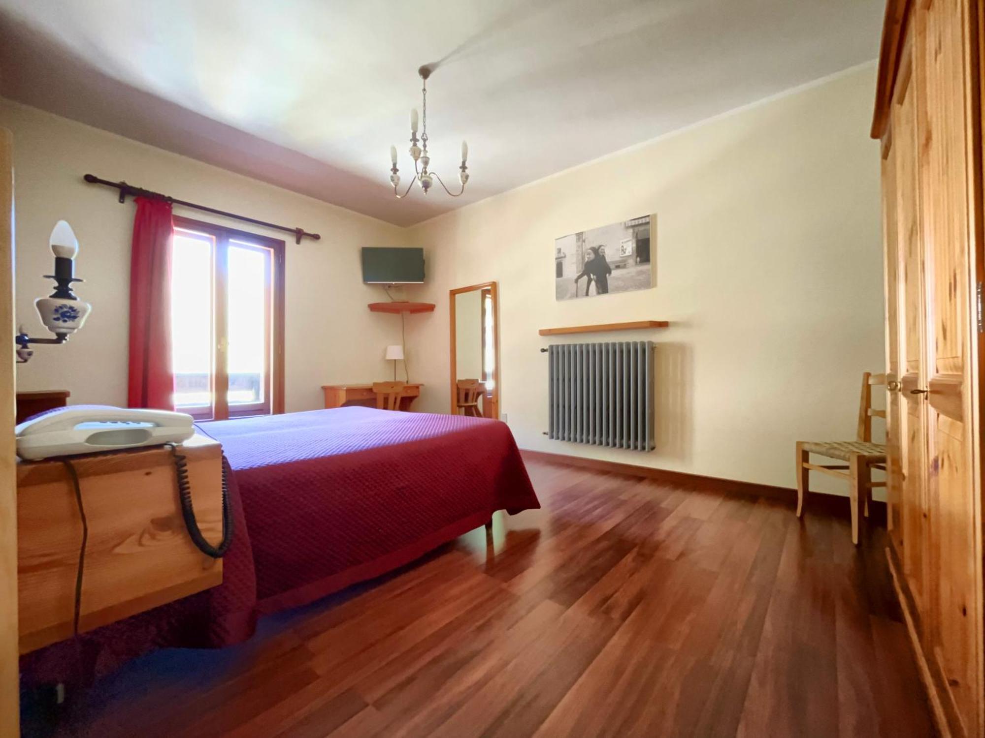 Hotel Garni Mille Pini Scanno Bagian luar foto